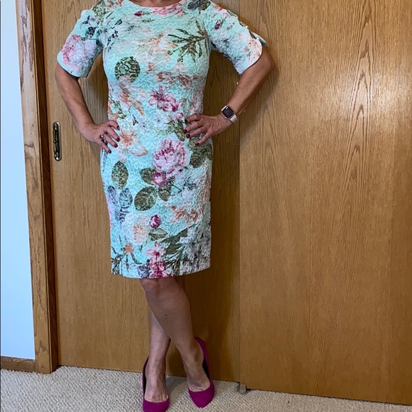 Shelby & Palmer Dresses & Skirts - New gorgeous lacy dress!